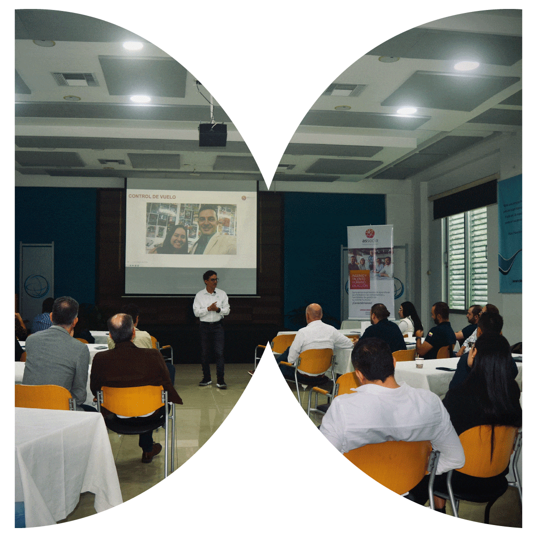 https://www.associa.com.co/web/wp-content/uploads/2024/10/FOTO-CONFERENCIA.gif